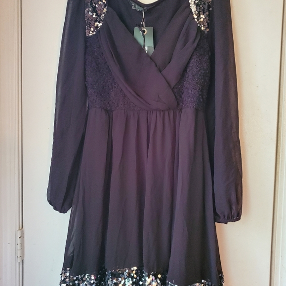 NWT!Flora Paris Womens Black Sequin Surplice Dress - Picture 2 of 9